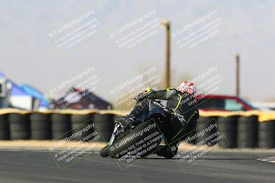 media/Apr-16-2022-CVMA (Sat) [[090b37c3ce]]/Race 14 Amateur Supersport Open/